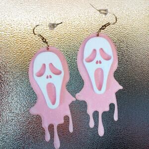 Pink Ghost Face Scream Earrings Cute Spooky Halloween Pastel Horror Goth Sparkle